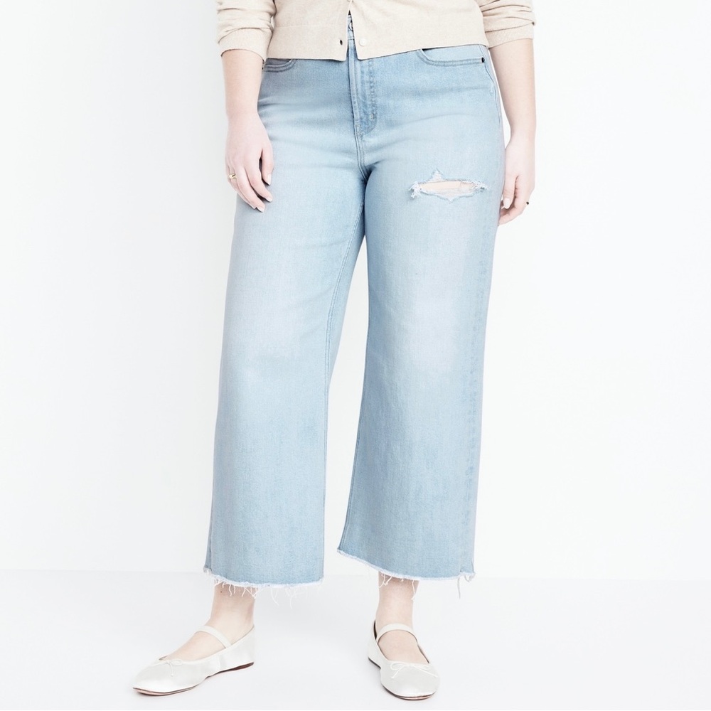 NEW Old Navy Jeans Women’s Size 26 High Rise Wide Leg Light Wash Crop Plus Size